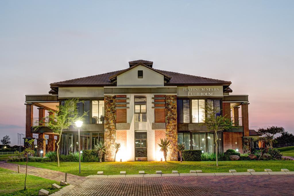 فندق رويال مارانغ Phokeng المظهر الخارجي الصورة Club House