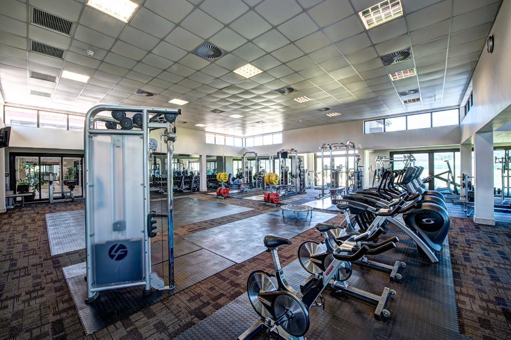 فندق رويال مارانغ Phokeng المظهر الخارجي الصورة The gym at the University of Pretoria