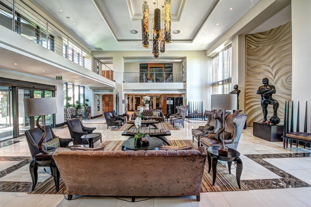 فندق رويال مارانغ Phokeng المظهر الخارجي الصورة The interior of the hotel
